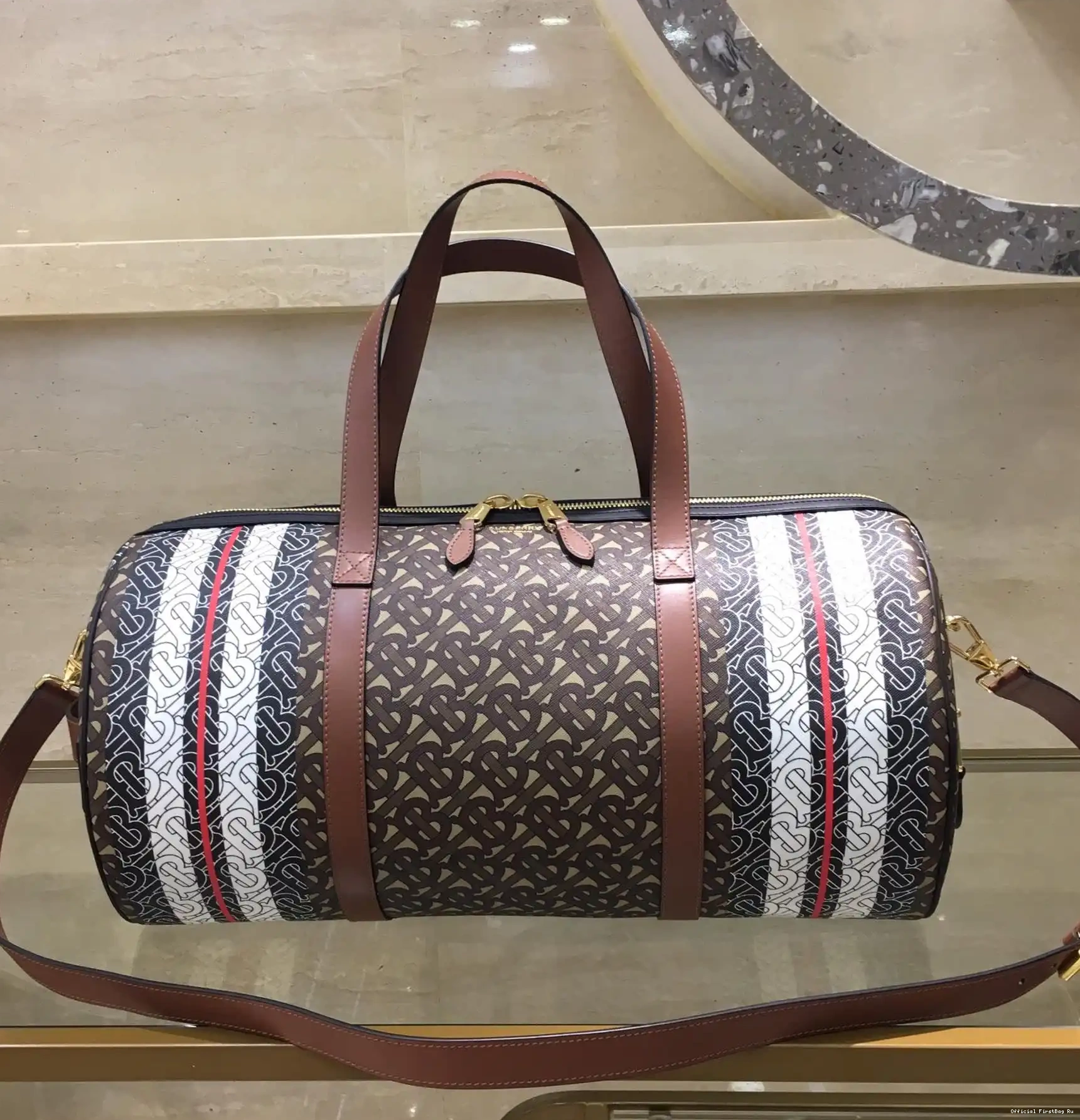Official FirstBag Ru BAG BARREL BURBERRY 0514
